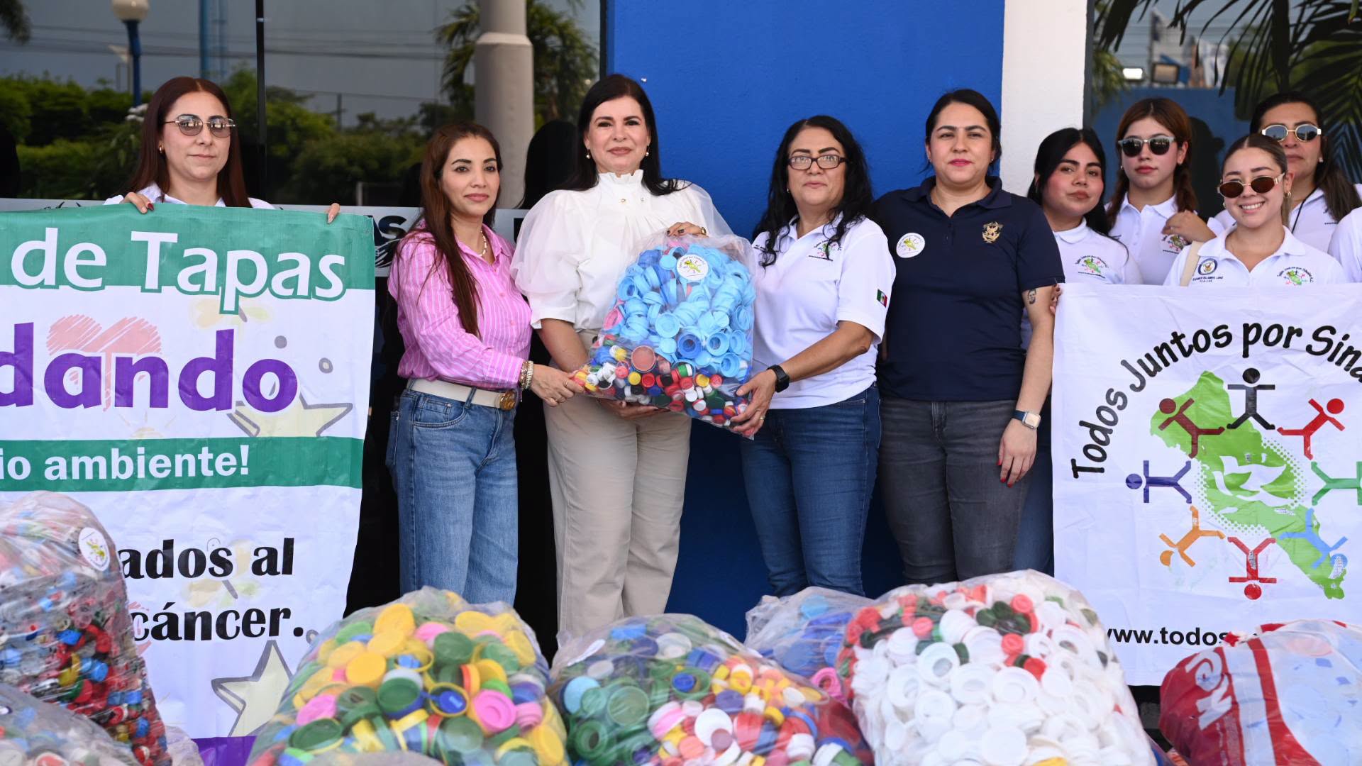 Brigadistas de Servicio Social contribuyen al cuidado del medio ambiente con entrega de material reciclable