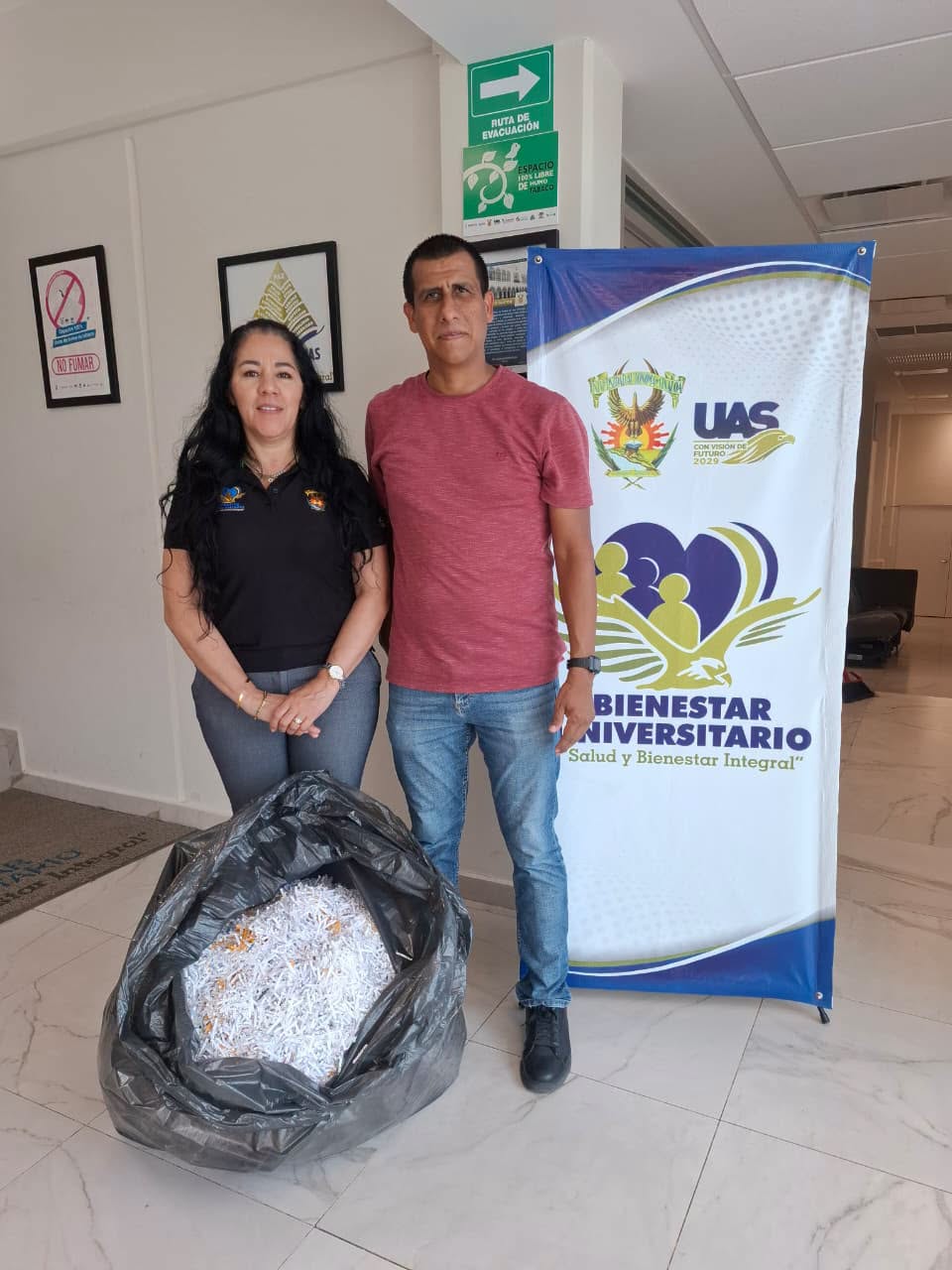 Dirección de Personal fortalece la cultura del reciclaje con donación de papel triturado a la UBU