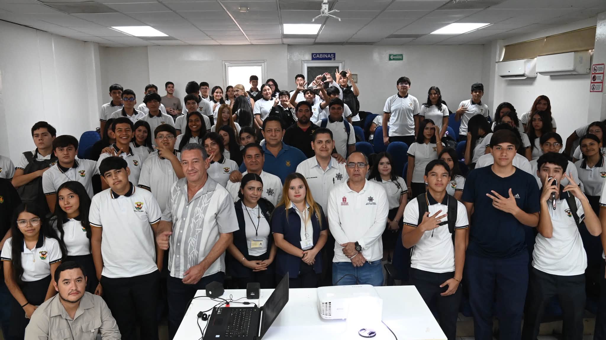 UBU fortalece la prevención y seguridad en la UAP 2 de Octubre